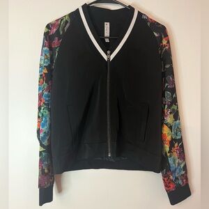 Mural Black Floral Sleeve Bomber Jacket Women’s Size Small